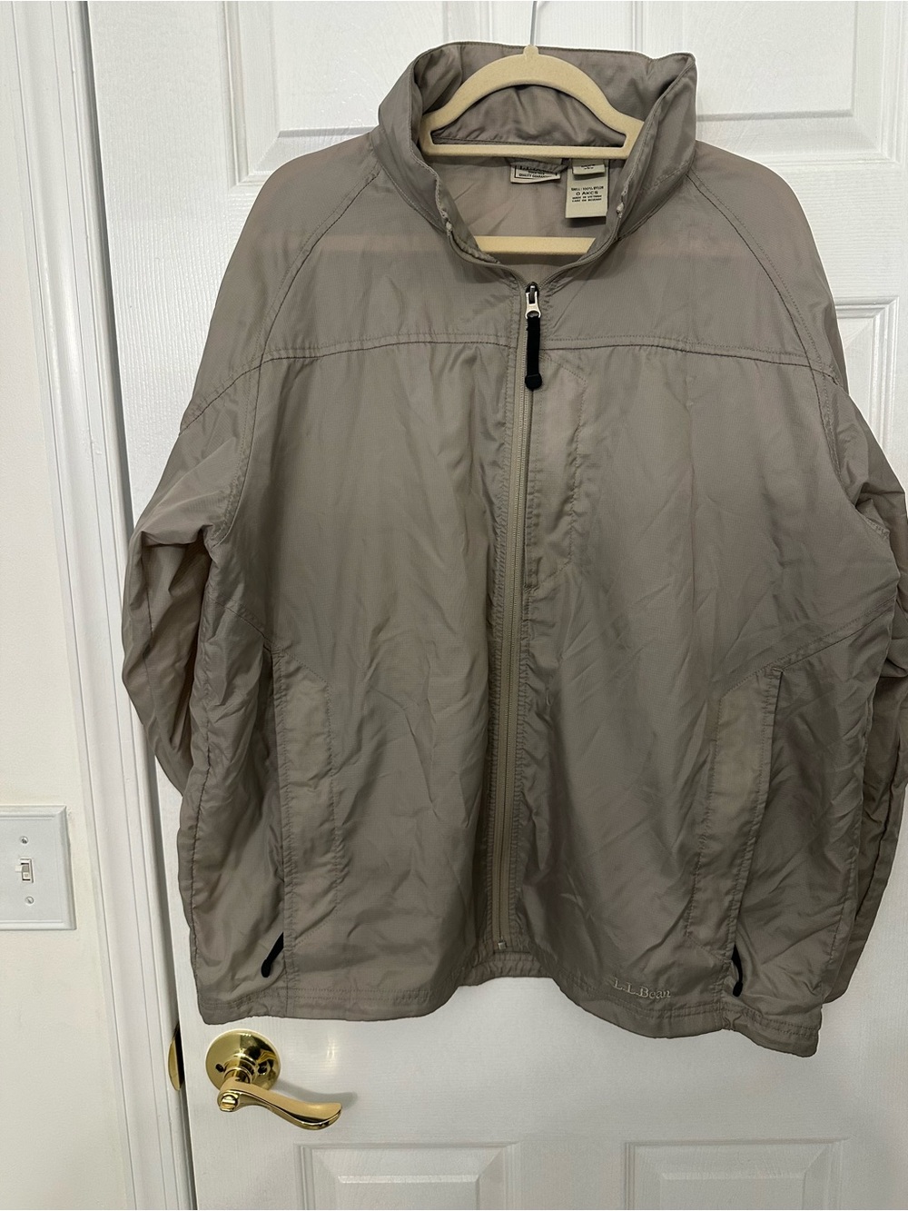 LL Bean Mens Large Windbreaker Jacket Tan Khaki Ripstop‎ Full Zip Stowaway Hood